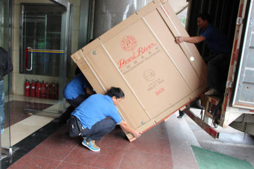 长丰钢琴贵重工艺品无忧运